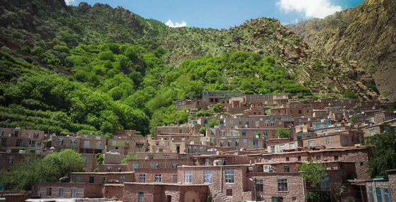 الگوی بازاریابی مقصدهای گردشگری روستایی در ایران