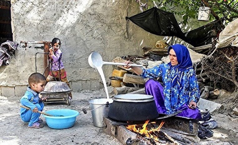 بیمه اجتماعی بانوان کشاورز و روستائی و عشایری